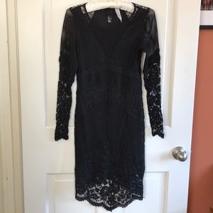H&M lace body con dress